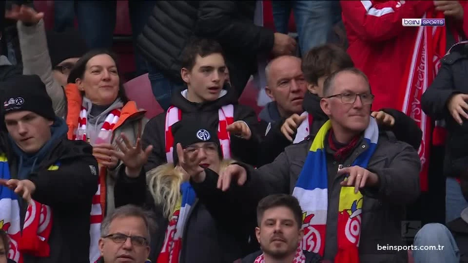 zaslepka skrotu video