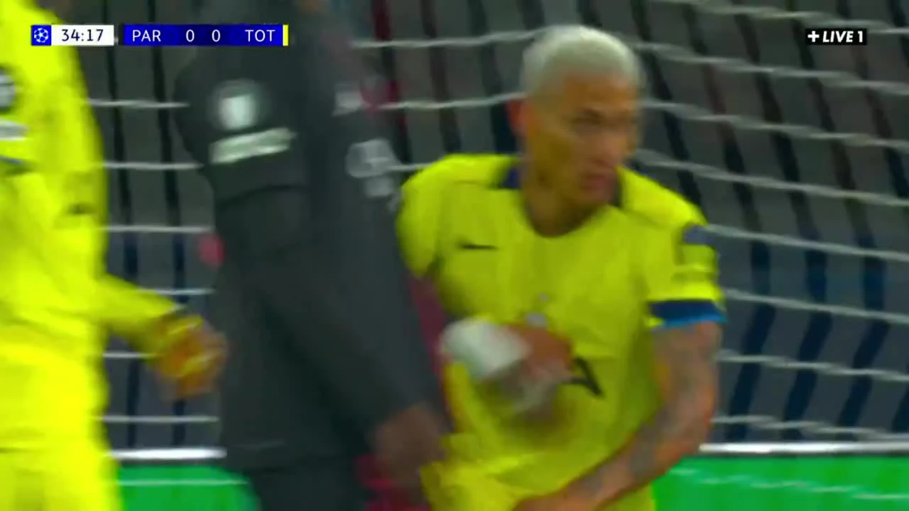 zaslepka skrotu video