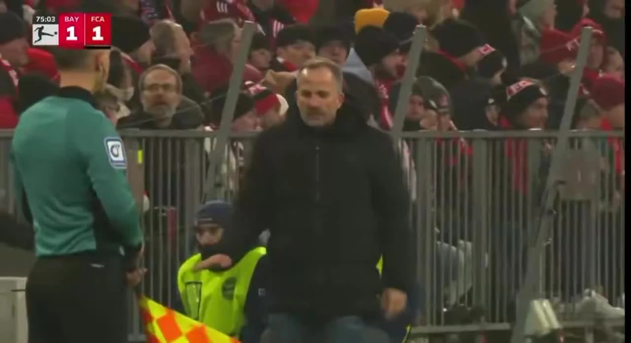 zaslepka skrotu video