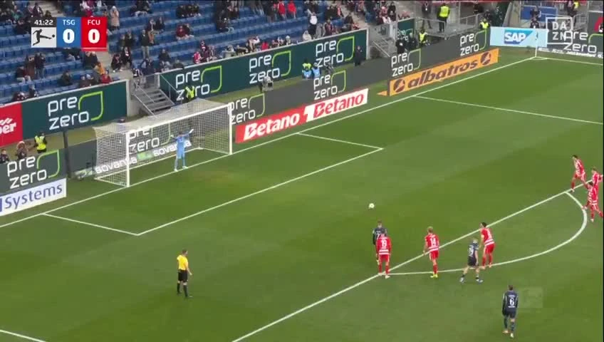 zaslepka skrotu video