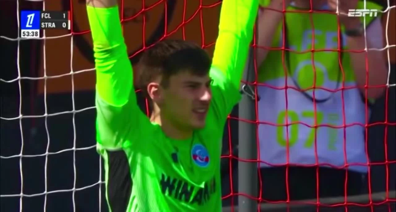 zaslepka skrotu video