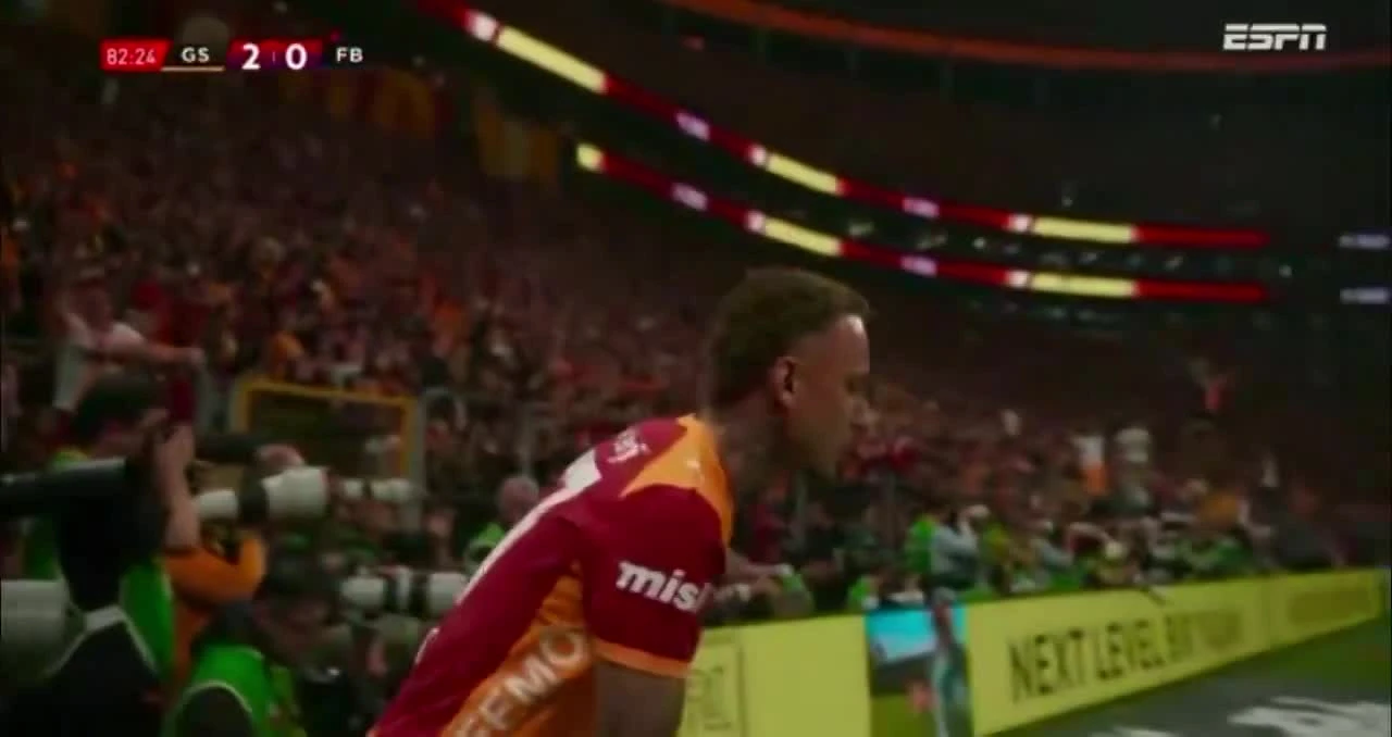 zaslepka skrotu video