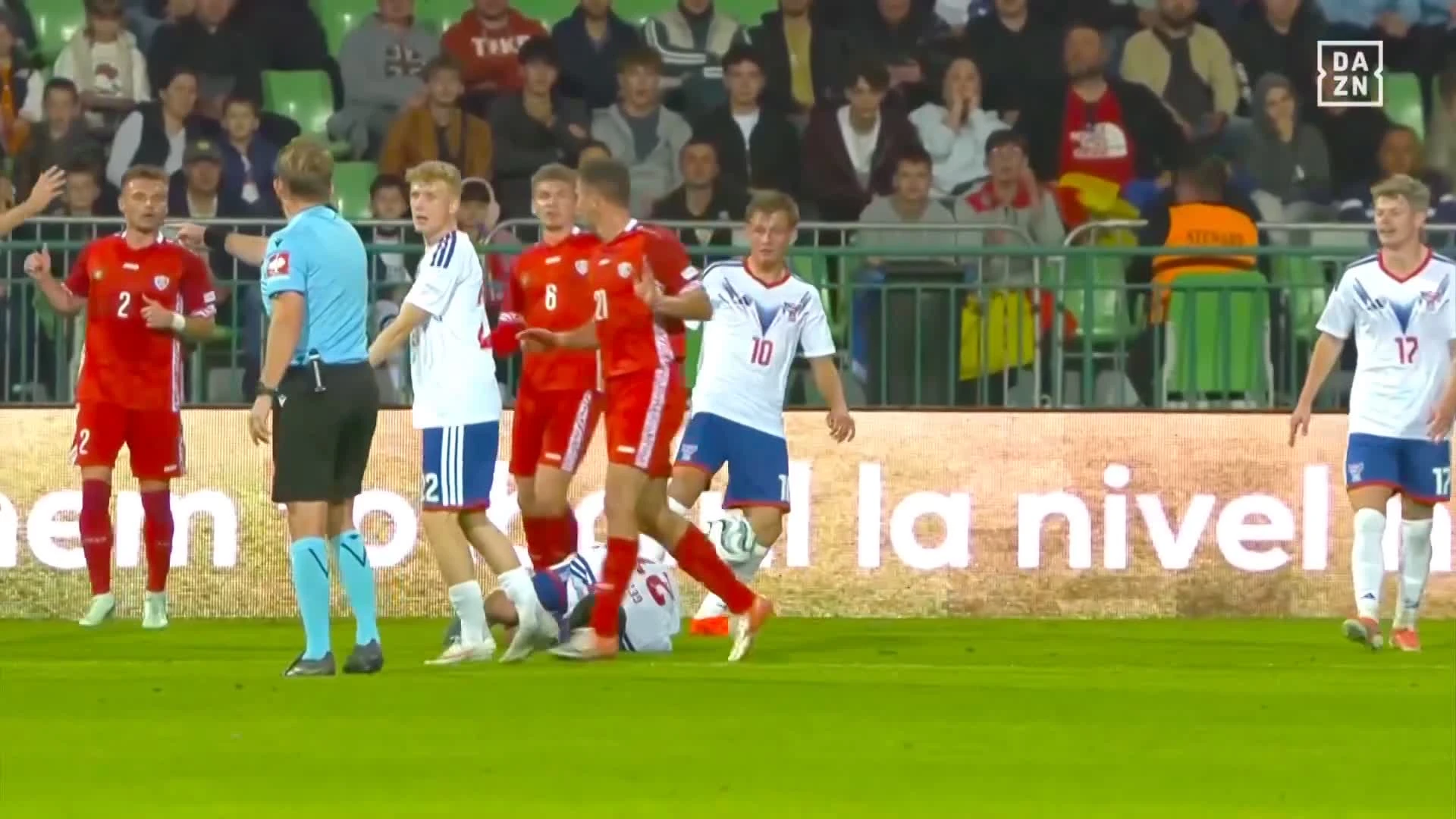 zaslepka skrotu video